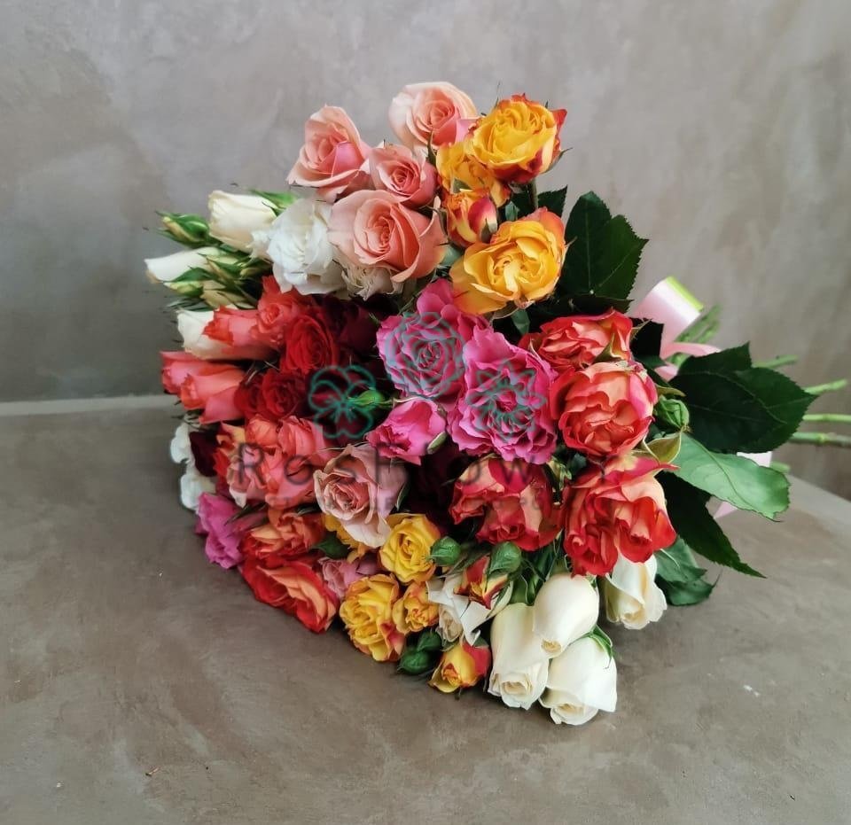 Букет цветов из: Розы в Магадане