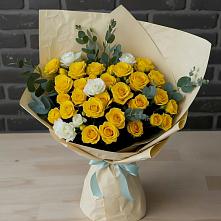 Букет цветов из:  Розы в Магадане