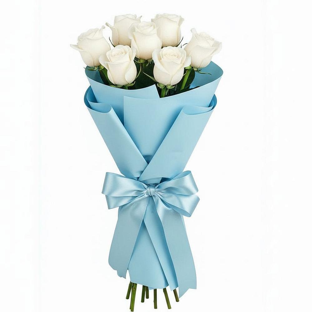 Букет 7 белых роз Проуд в Магадане