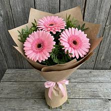 Букет цветов из:  Герберы #REPLACE_PRED# Магадане