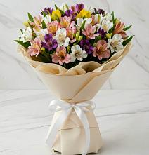 Букет цветов из:  Альстромерии в Магадане