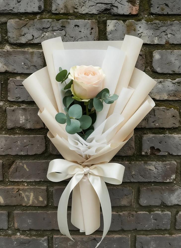 Букет цветов из: Розы в Магадане