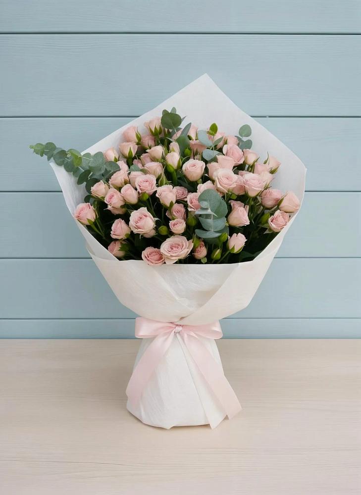 Букет цветов из: Розы в Магадане