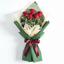 Букет цветов из:  Розы в Магадане
