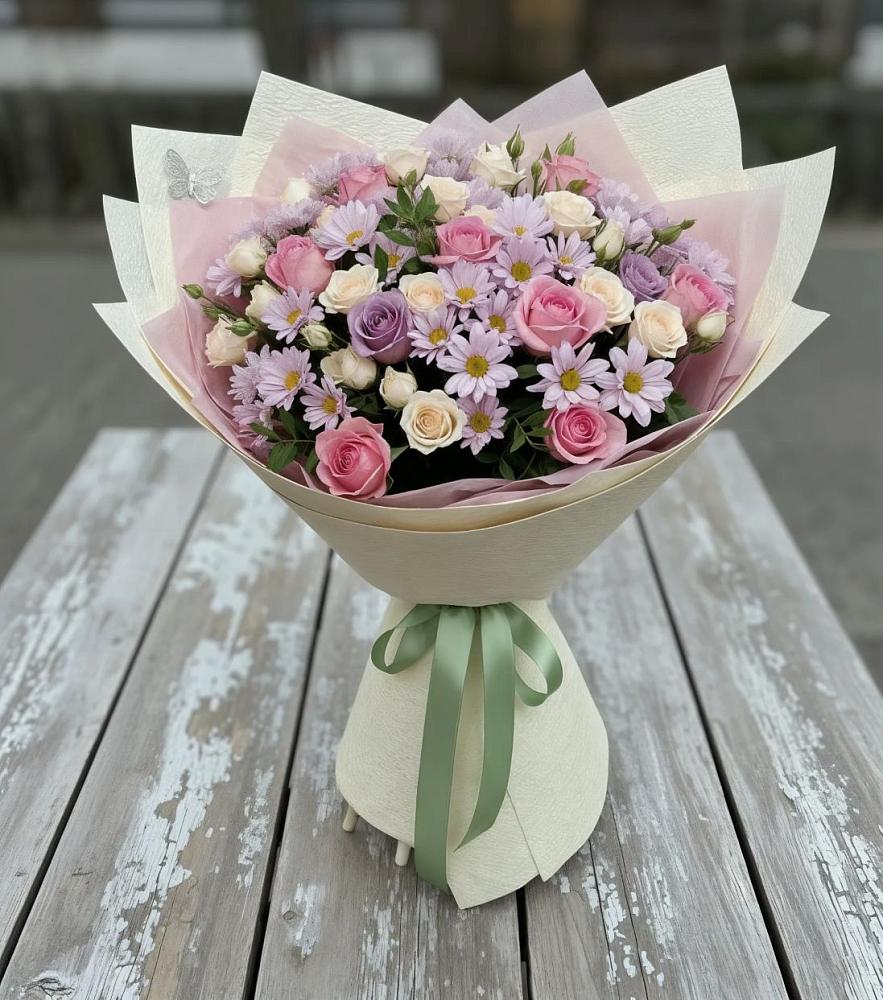 Букет цветов из: Розы и Хризантемы в Магадане