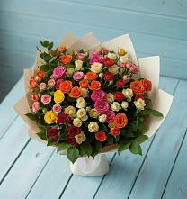 Букет Микс из разноцветных кустовых роз #REPLACE_PRED# Магадане
